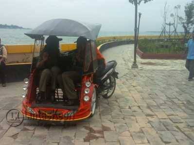 becak-motor-di-gedung-gonggong-3