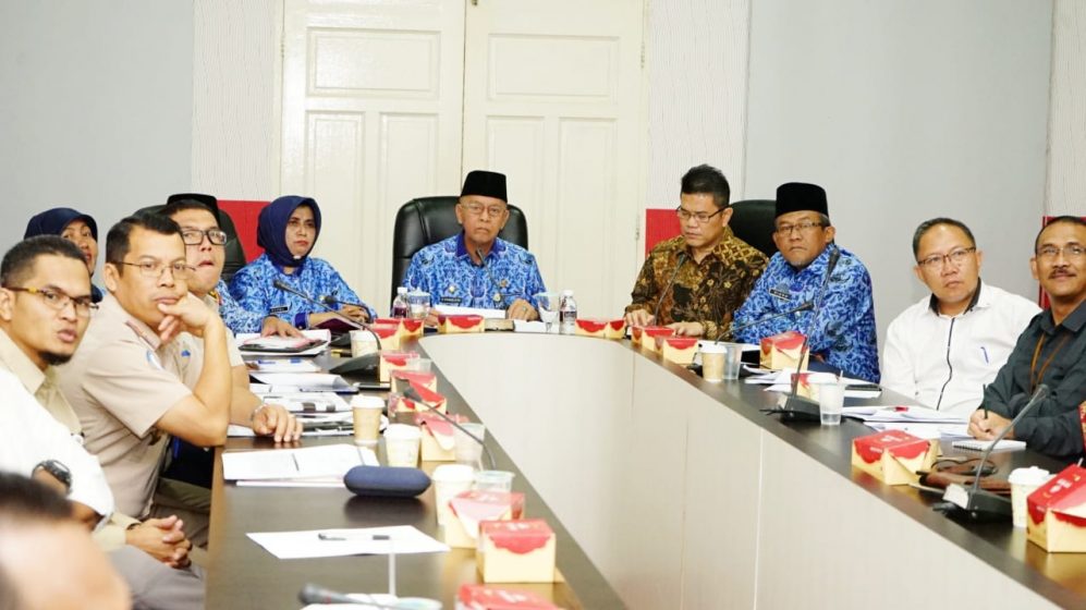 Rapat rutin bulanan TPID Kota Tanjungpinang.