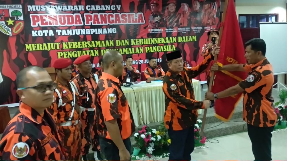 Hengki Heriawan resmi terpilih secara aklamasi sebagai Ketua Pemuda Pancasila Kota Tanjungpinang masa bakti 2019-2023.