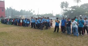 Ratusan relawan aksi Hari Kebersihan Sedunia atau World Cleanup Day (WCD) 2019 di Natuna, saat berkumpul di Lapangan Sepak Bola Sri Serindit, Ranai, Kecamatan Bunguran Timur.