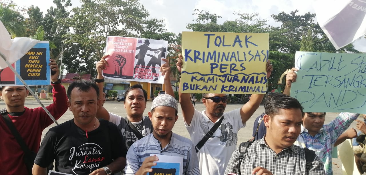 Wartawan Tanjungpinang Bintan Demonstrasi Hentikan Kekerasan Terhadap Jurnalis, Selasa (1/10).