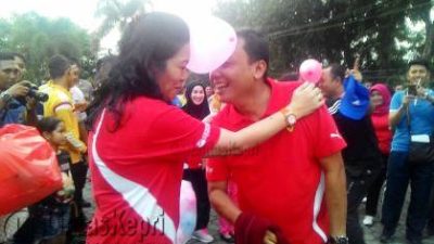 Berbagai lomba digelar di HUT Bhayangkari ke-63 di Mapolres Tanjungpinang, (10/10).