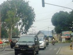 Traffic Light Di Jalan Ahmad Yani Menyebabkan Kemacetan Bila Diaktifkan