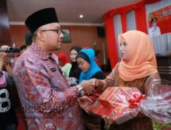 Pembinaan Industri Rumahan Guna Menghasilkan Produk Kreatif