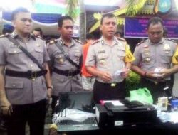 Dua Orang Diduga Pemalsu 1463 Lembar Nota BBM Dibekuk Polisi