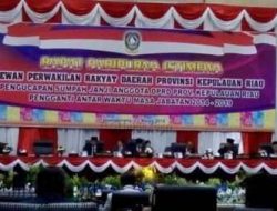 Asep dan Syarifah Resmi Anggota DPRD Kepri