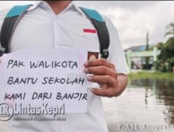 Pelajar SMAN 4 Tanjungpinang Tulis Pesan Buat Walikota