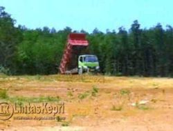 Tokojo Terus Ditimbun, “Aparat Kabur”