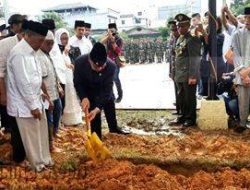 Mendagri RI Berikan Penghormatan Kepada Almarhum HM Sani