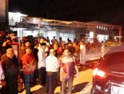 Kerabat Keluarga Penuhi Rumah Ibunda Lis Darmansyah