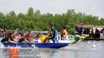 Dragon Boat Race 2016