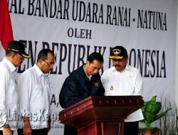 Presiden Republik Indonesia Resmikan Bandara Ranai