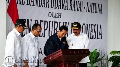 Presiden Republik Indonesia Resmikan Bandara Ranai