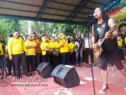 Roy Boomerang Guncang Panggung Golkar di HUT Ke-52