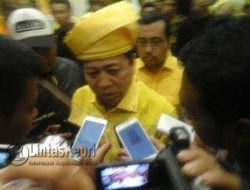 Setya Novanto Puji Ansar Ahmad