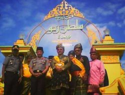 Tiba di Pulau Penyengat, Kapolri Singgah di Masjid Raya Sultan Riau