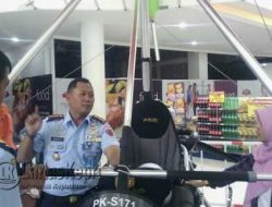 Ratusan Warga Antusias Kunjungi Bazar Lanud RHF Tanjungpinang