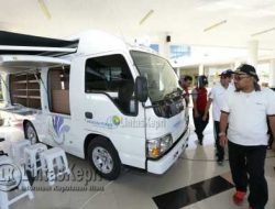 Pemko Tanjungpinang Terima Mobil Perpustakaan Keliling