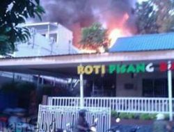 Rumah di Jalan Agus Salim Terbakar