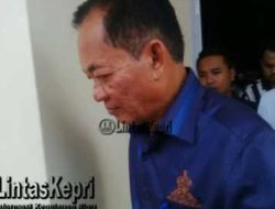 Asep Nana Suryana Resmi di Tahan Kejari Tanjungpinang