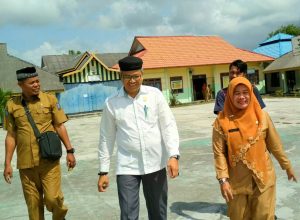 Raja Marzuni Minta Disdik Kepri Perhatikan Sarana Sekolah dan Gaji Guru Honorer di Natuna