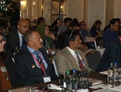 Dituding “Pelesiran” ke Eropa Bersama Keluarga, Ternyata Bupati Natuna “Jualan”