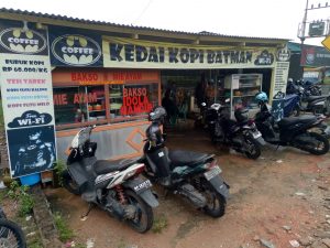 Penikmat Kopi Kini Bisa Ngopi 24 Jam di Batman #4 Kilometer 5 Bawah