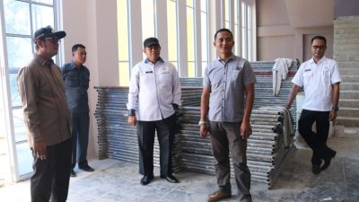 Bupati Bintan Tinjau Pembangunan Stadion Bola Busung