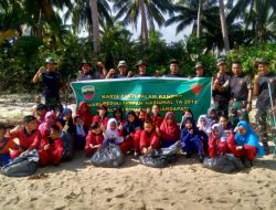 Yonkomposit I/GP Adakan Karya Bhakti Massal bersama Warga Sepempang