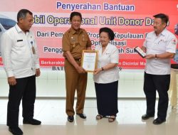 Wagub Kepri Serahkan Mobil Operasional Khusus Donor Darah