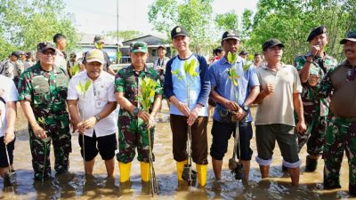 Lantamal IV Tanjungpinang Gelar Karya Bakti di Kampung Bugis