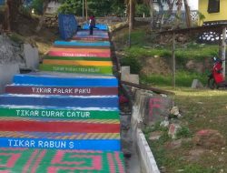 Sambut PLBN, Amin Sulap Serasan Menjadi Kampung Pelangi