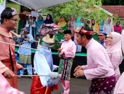 Pawai Pembukaan STQ Kepri Bintan Bawakan Tema Mari Membaca Al-Quran