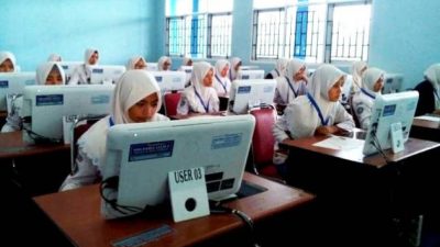 Pemkab Lingga Bersama Telkomsel Dukung UNBK