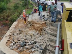 Pekerjaan Pemeliharaan Jembatan Blongkeng ‘Amburadul’