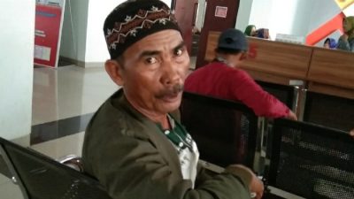 Masyarakat Keluhkan Lambannya Pembuatan KTP di Disdukcapil Tulang Bawang