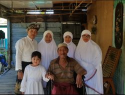 Pererat Tali Silahturahmi, Yohanis Gelar Open House di Sabang Mawang Barat