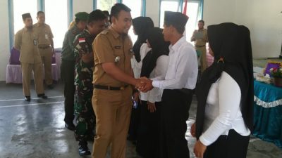 Camat Bunguran Barat Lantik 5 Anggota BPD Selaut periode 2019-2025