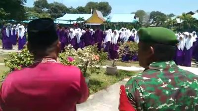 Peringati HUT TNI ke 74, Koramil 03/Sedanau Sosialisasikan Lomba Karya Tulis tingkat Pelajar SLTA