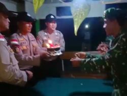Koramil 03/Sedanau Dapat Kue HUT TNI ke 74 dari Polsek Bunguran Barat