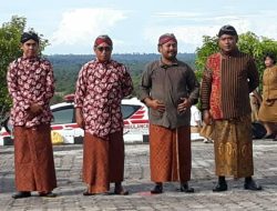 Among Mitro Natuna Sita Perhatian Peserta Upacara Hari Sumpah Pemuda ke 91