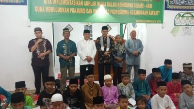 Peringati Maulid Nabi 1441 H, Dandim Natuna Bagi-bagi Rejeki untuk Anak Yatim