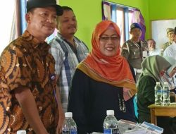 Tinjau Pilkades, Wabup Ngesti : Siapa yang Kalah Harus Terima dengan Iklas