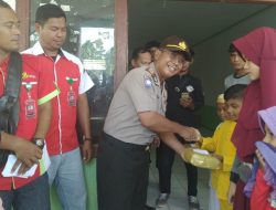 Satbinmas Polres Natuna Bantu Relawan Sosial Salurkan Bantuan