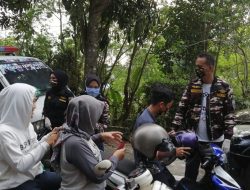 Cegah Covid-19, KB FKPPI Kepri Bagikan Masker ke Masyarakat