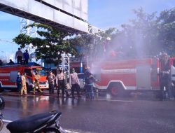 Satpol PP Lakukan Penyemprotan Disinfektan di Wilayah Tanjungpinang Barat dan Tanjungpinang Timur