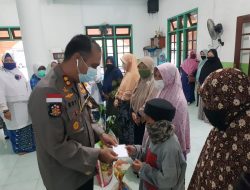 Polres Lingga Bersama Lanal Dabo Gelar Bakti Sosial