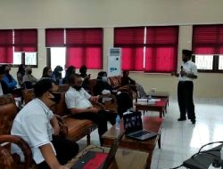 Mahasiswa Datangi Dinsos Tanjungpinang Terkait Penyaluran Bansos, Amrialis: Kita Transparan