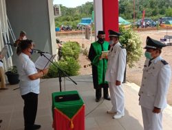 Wabup Lingga Lantik Dua Kepala Desa