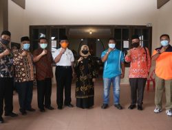 Rahma Tinjau Kesiapan Ibadah New Normal di Gereja Katolik Kristus Raja
